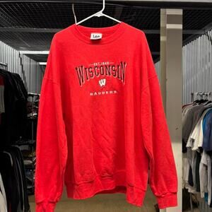 Vintage 90s University of Wisconsin Badgers Embroidered Crewneck Sweatshirt